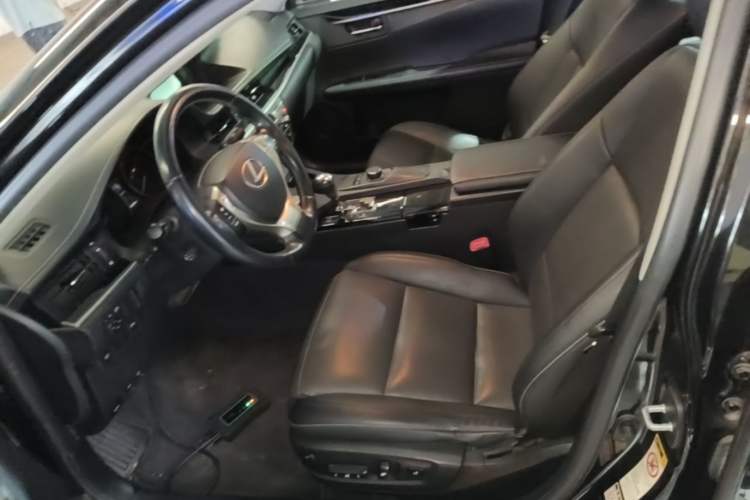 Used Lexus ES 2014 300h Elite Edition Left Front Seat