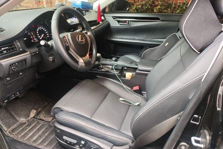 Used Lexus ES 2014 250 Elite Edition Left Front Seat