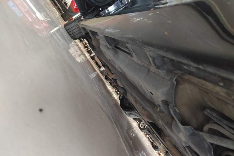 Used Lexus ES 2014 250 Elite Edition Left Side Sill