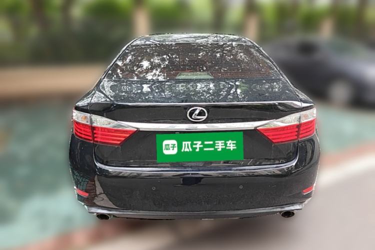 Used Lexus ES 2014 250 Elite Edition Rear