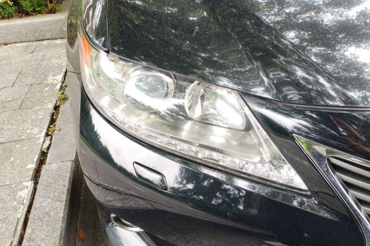 Used Lexus ES 2014 300h Elite Edition Right Front Headlight