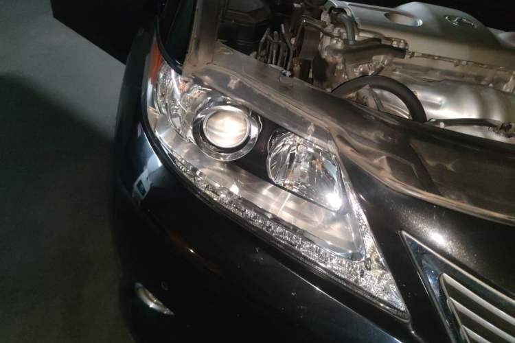 Used Lexus ES 2014 250 Elite Edition Right Front Headlight