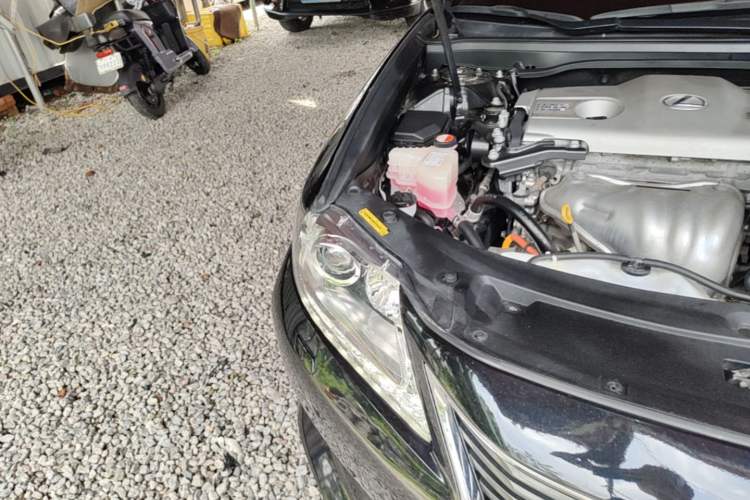Used Lexus ES 2014 300h Elite Edition Right Front Headlight
