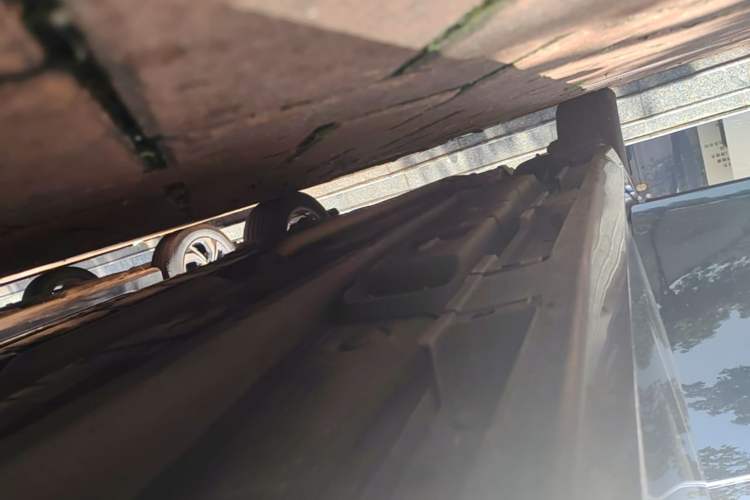 Used Lexus ES 2014 300h Elite Edition Right Side Sill