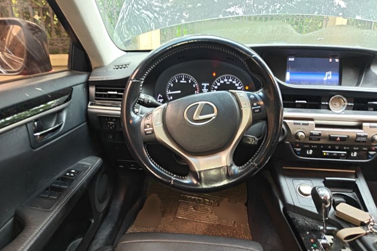 Used Lexus ES 2014 250 Elite Edition Steering Wheel