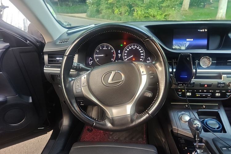 Used Lexus ES 2014 250 Elite Edition Steering Wheel