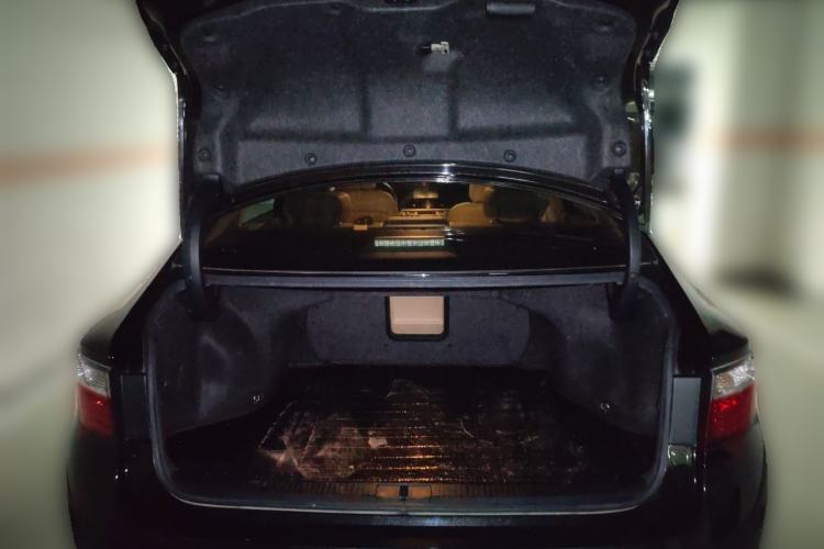 Used Lexus ES 2014 250 Elite Edition Trunk