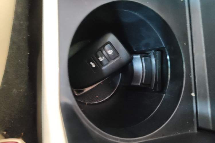 Used Lexus ES 2014 300h Elite Edition Vehicle Key