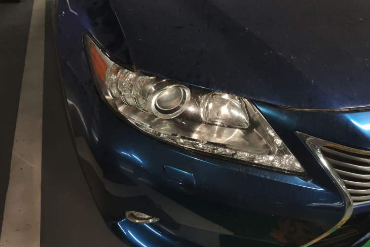 Used Lexus ES 2014 300h Elite Edition Right Front Headlight