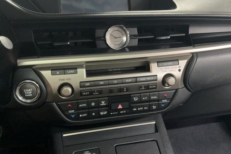Used Lexus ES 2014 250 Elite Edition Audio And AC Panel