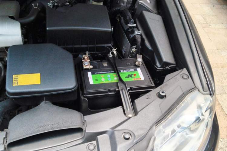 Used Lexus ES 2014 250 Elite Edition Engine Bay Left