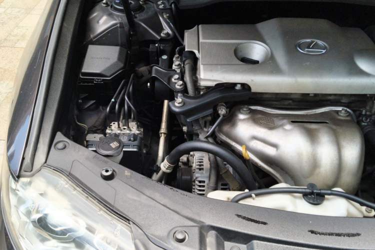 Used Lexus ES 2014 250 Elite Edition Engine Bay Right