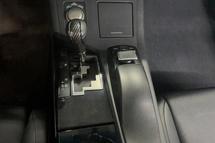 Used Lexus ES 2014 250 Elite Edition Gear Lever