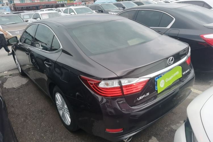 Used Lexus ES 2014 250 Elite Edition Rear Left 45 Deg