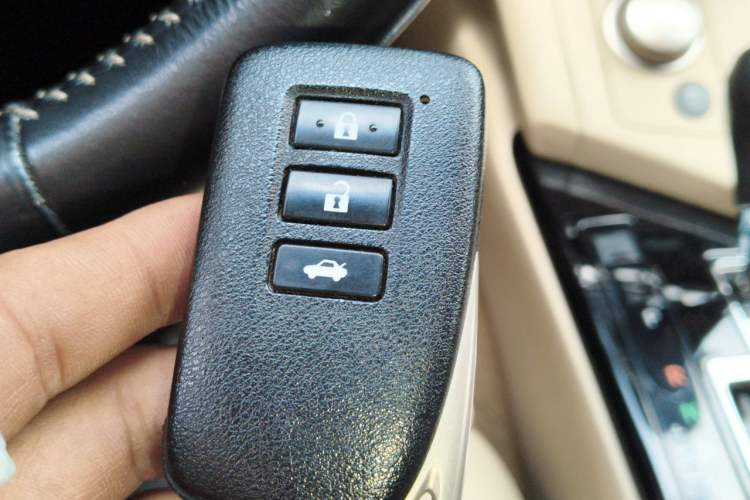 Used Lexus ES 2014 250 Elite Edition Vehicle Key