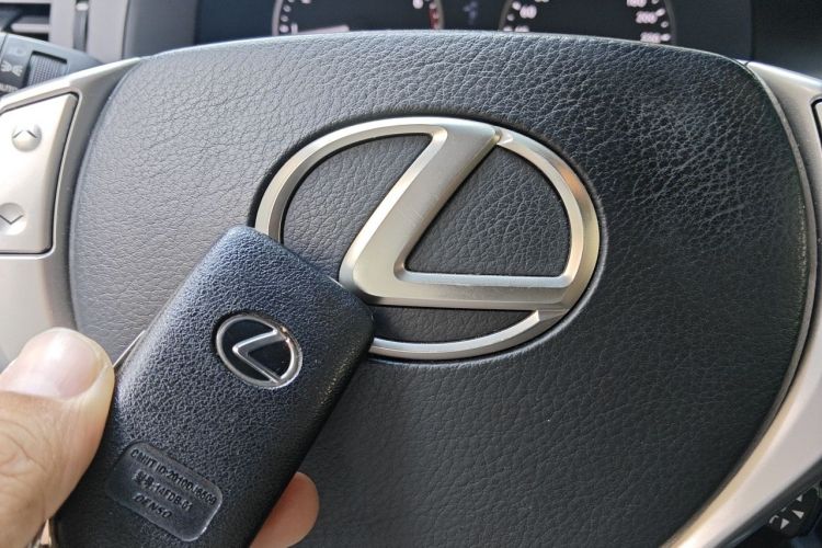 Used Lexus ES 2014 250 Elite Edition Vehicle Key