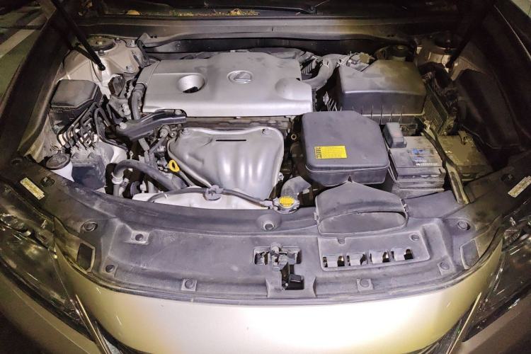 Used Lexus ES 2014 250 Elite Edition Engine Bay