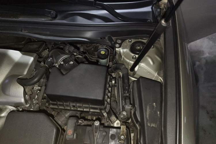 Used Lexus ES 2014 250 Elite Edition Engine Bay Left