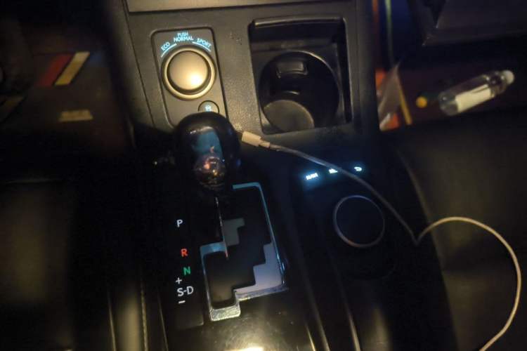 Used Lexus ES 2014 250 Elite Edition Gear Lever