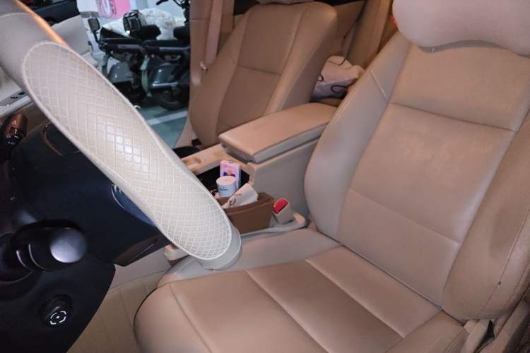 Used Lexus ES 2014 250 Elite Edition Left Front Seat