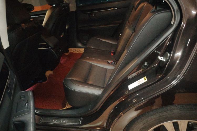 Used Lexus ES 2014 250 Elite Edition Left Rear Seat
