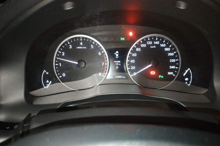Used Lexus ES 2014 250 Elite Edition Odometer Close Up
