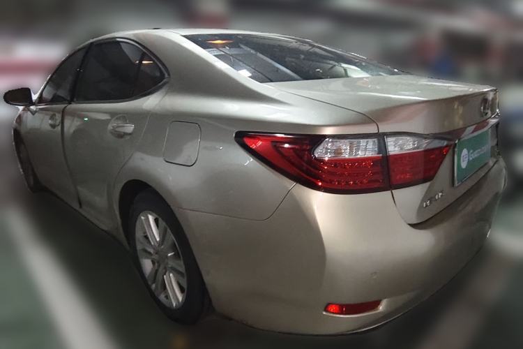 Used Lexus ES 2014 250 Elite Edition Rear Left 45 Deg