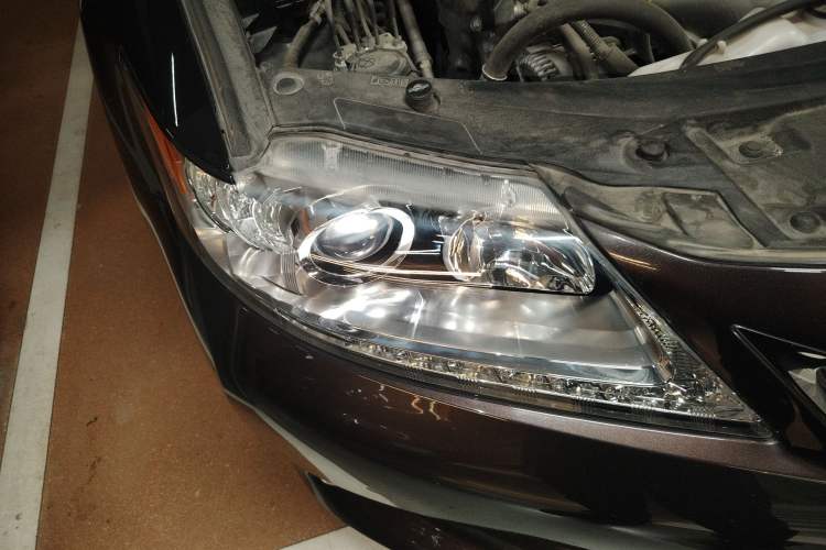 Used Lexus ES 2014 250 Elite Edition Right Front Headlight