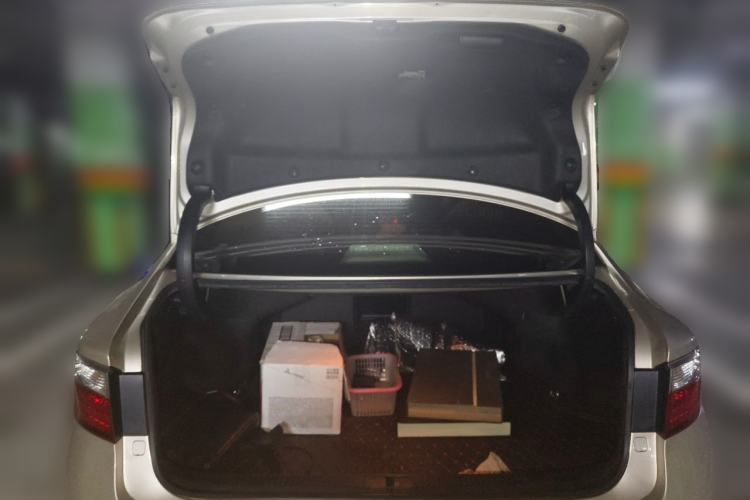Used Lexus ES 2014 250 Elite Edition Trunk