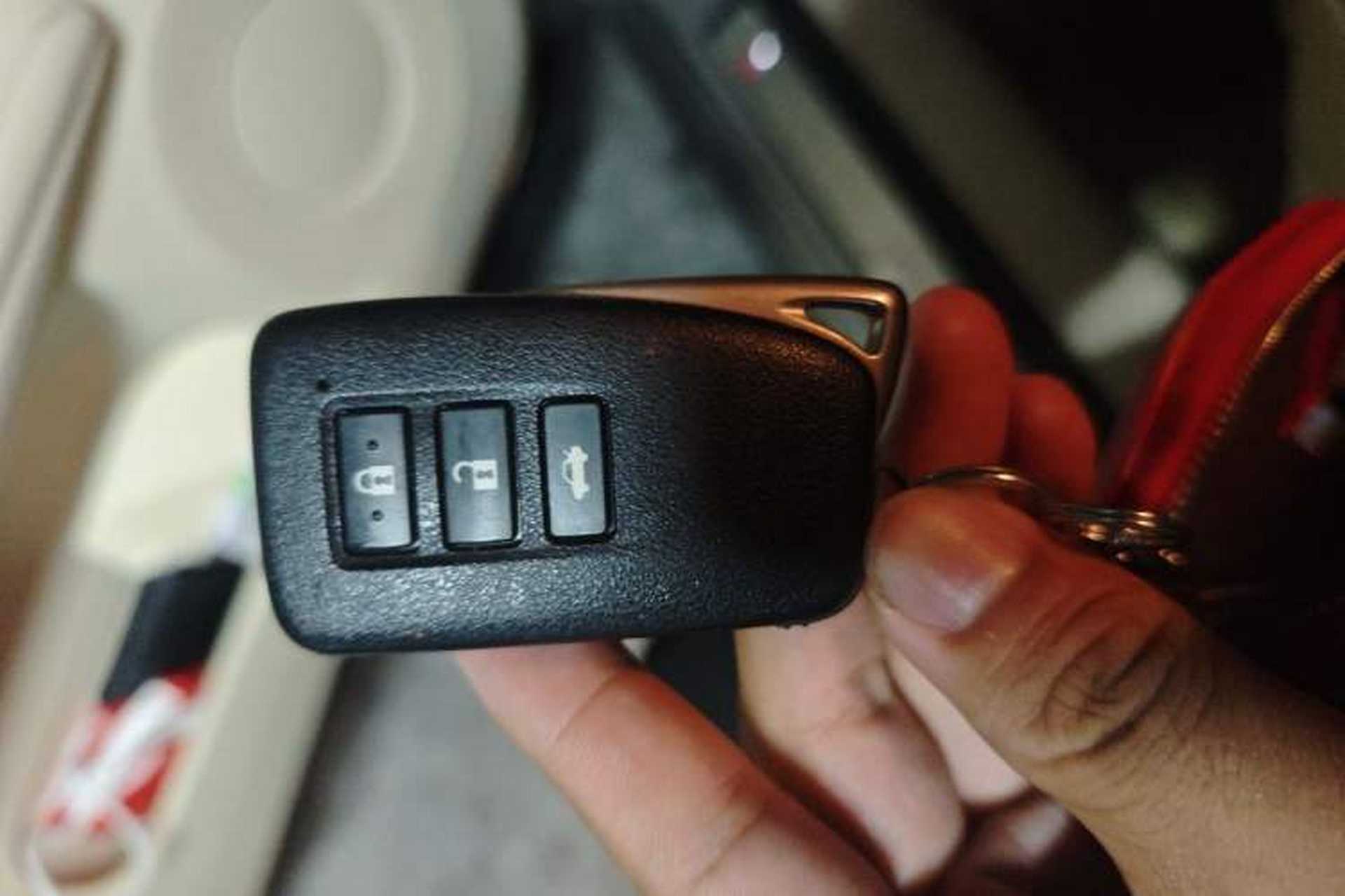 Used Lexus ES 2014 250 Elite Edition Vehicle Key