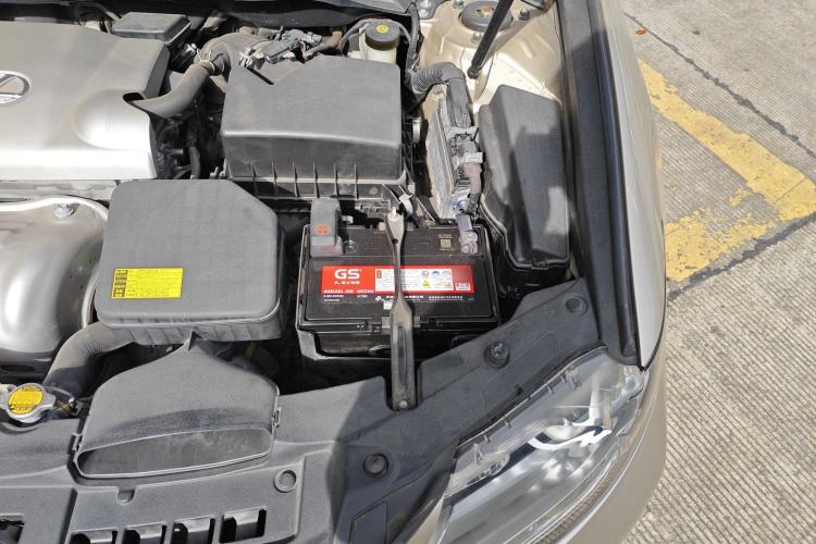 Used Lexus ES 2014 250 Elite Edition Engine Bay Left