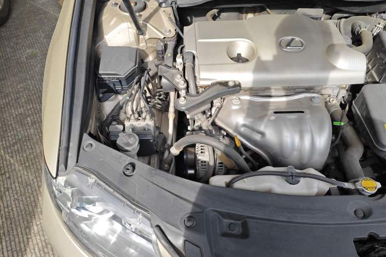 Used Lexus ES 2014 250 Elite Edition Engine Bay Right