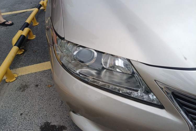 Used Lexus ES 2014 250 Elite Edition Right Front Headlight