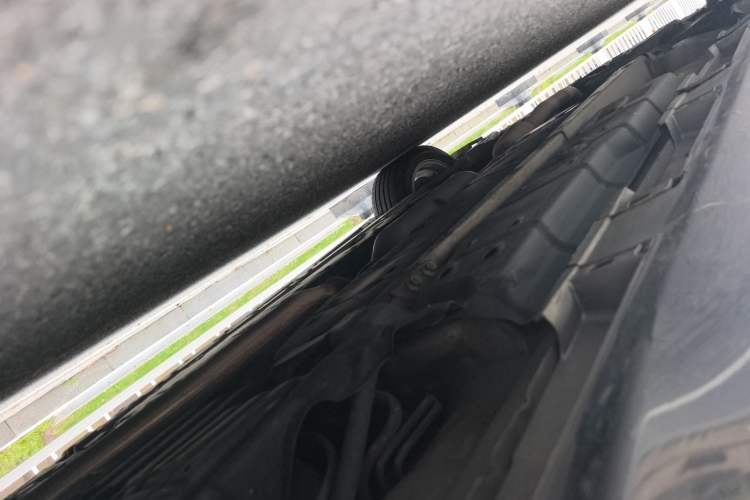 Used Lexus ES 2014 300h Elite Edition Chassis Rear Left