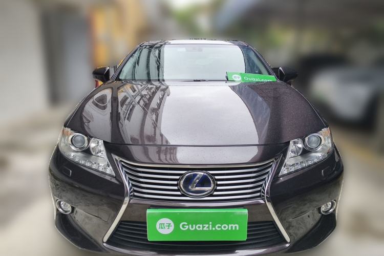 Used Lexus ES 2014 300h Elite Edition Front