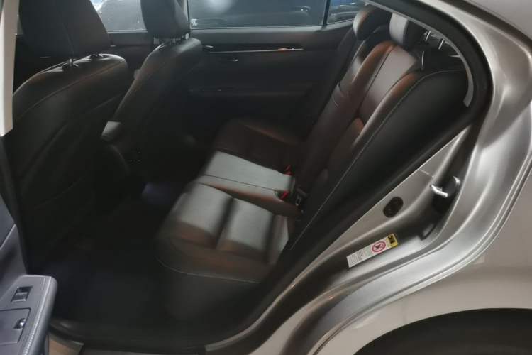 Used Lexus ES 2014 250 Elite Edition Left Rear Seat