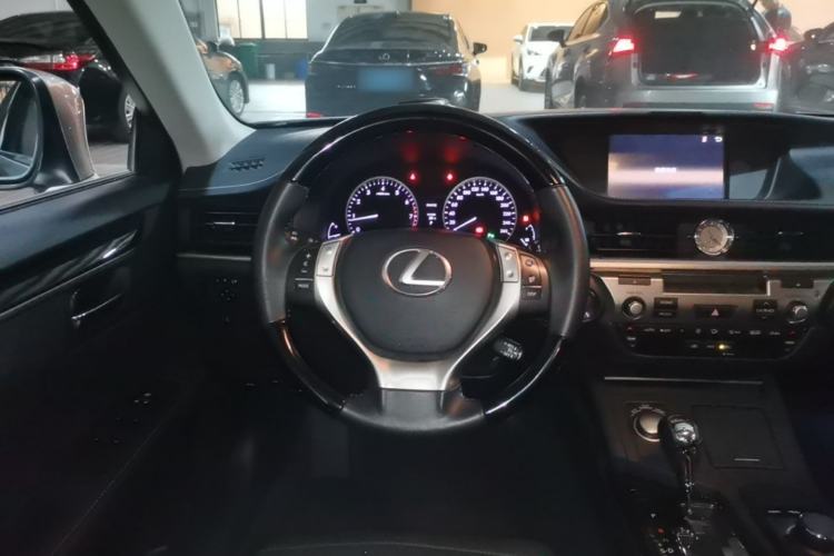 Used Lexus ES 2014 250 Elite Edition Steering Wheel
