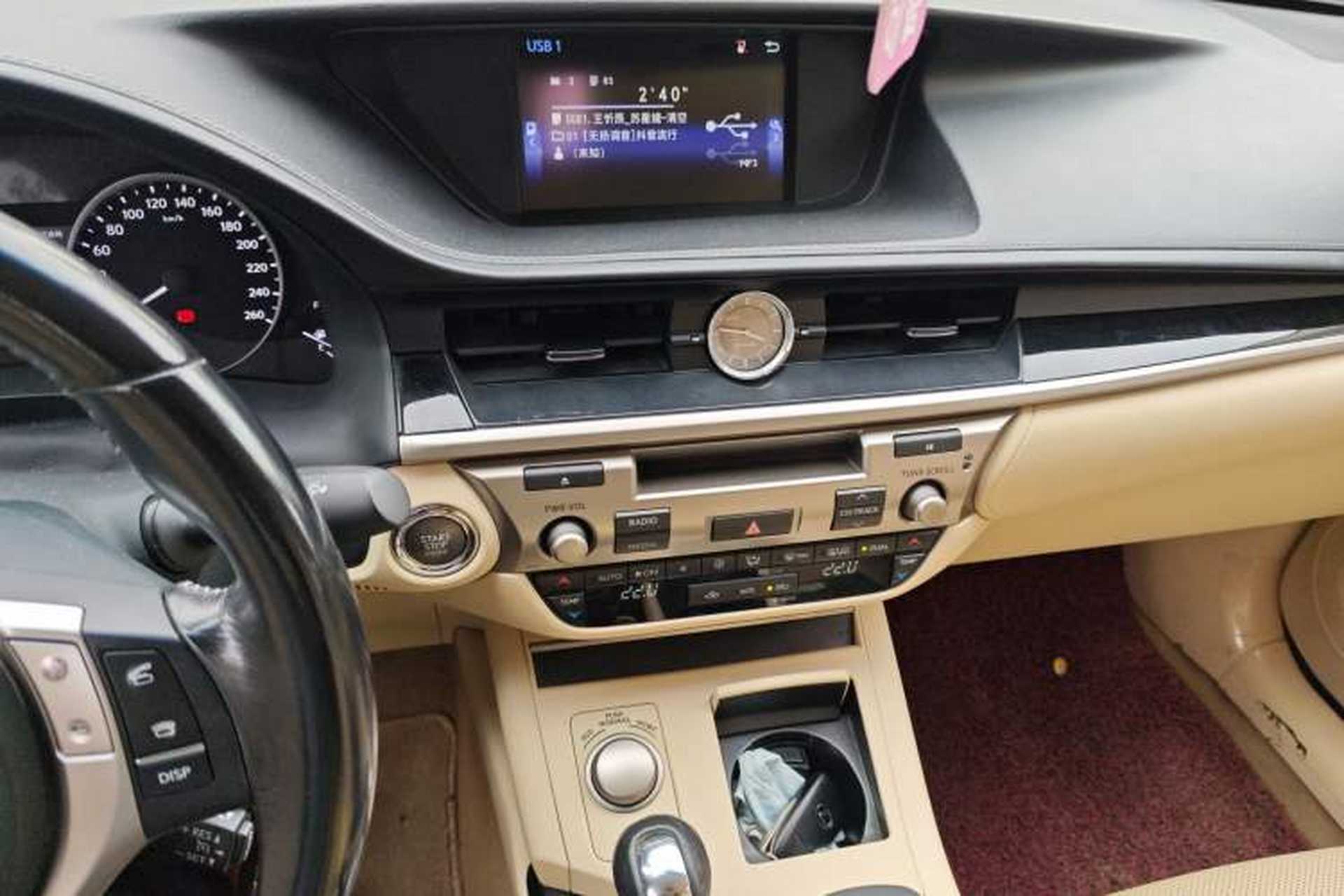 Used Lexus ES 2014 250 Elite Edition Audio And AC Panel