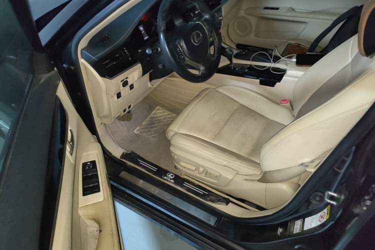 Used Lexus ES 2014 250 Elite Edition Driver Seat