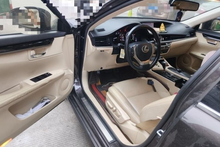 Used Lexus ES 2014 250 Elite Edition Driver Seat