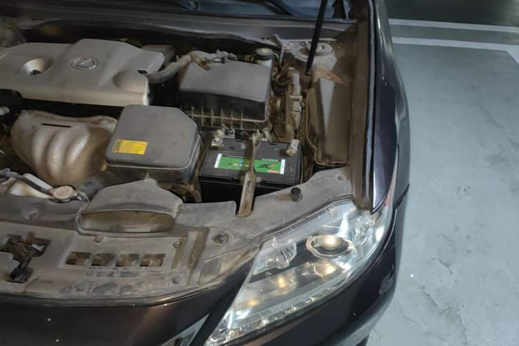 Used Lexus ES 2014 250 Elite Edition Engine Bay Left