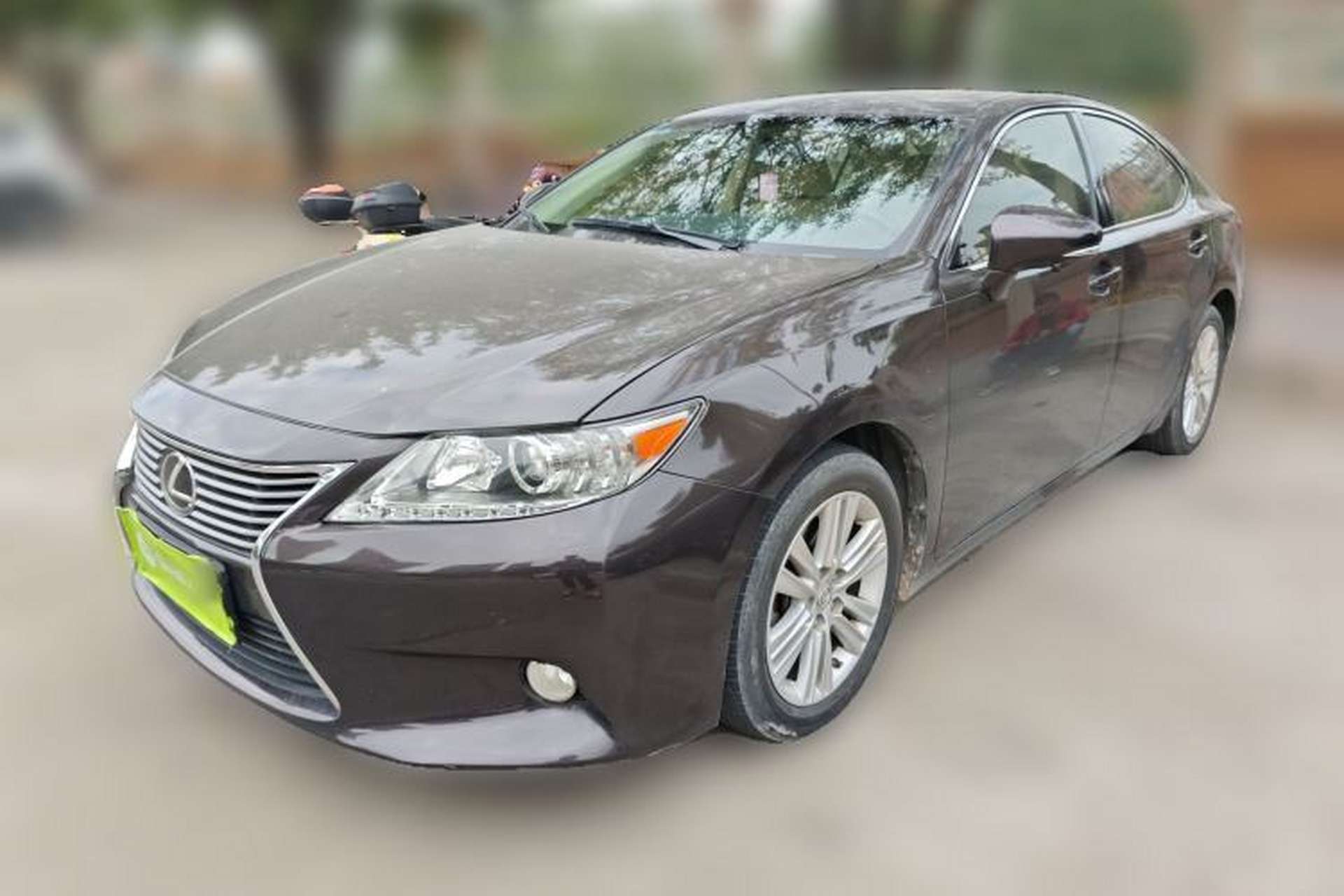 Used Lexus ES 2014 250 Elite Edition Front Left 45 Deg