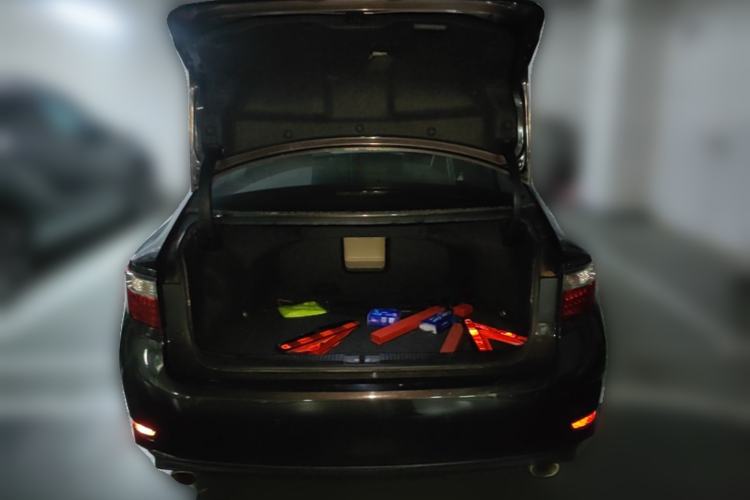 Used Lexus ES 2014 250 Elite Edition Trunk