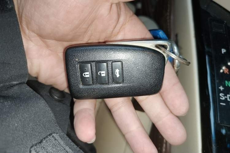 Used Lexus ES 2014 250 Elite Edition Vehicle Key