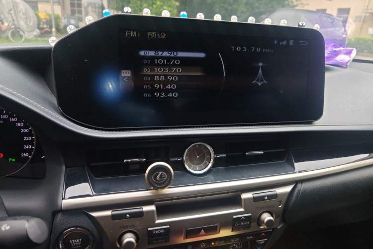 Used Lexus ES 2014 250 Elite Edition Audio And AC Panel