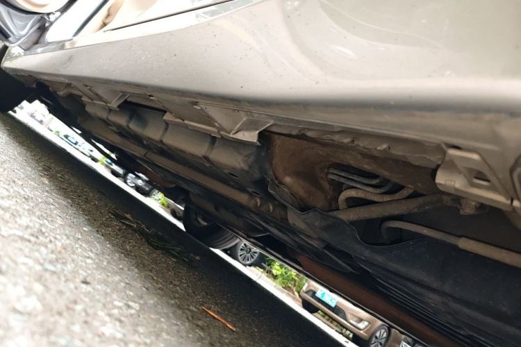 Used Lexus ES 2014 300h Luxury Edition Chassis Rear Left