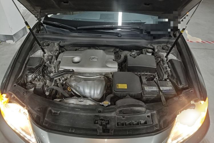Used Lexus ES 2014 250 Elite Edition Engine Bay