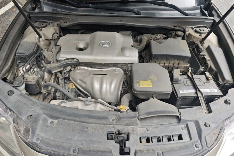 Used Lexus ES 2014 250 Elite Edition Engine Bay