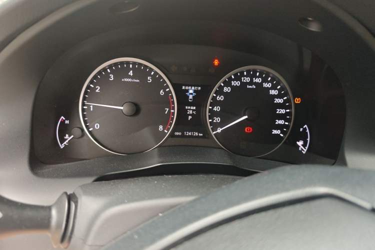 Used Lexus ES 2014 250 Elite Edition Odometer Close Up