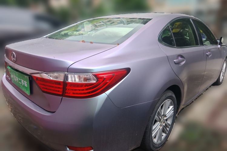 Used Lexus ES 2014 250 Elite Edition Rear Right 45 Deg